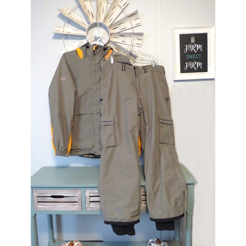 Bonfire Snowboarding‎ Silver Series Jacket & Pants 2 Piece Set Army Green XXL